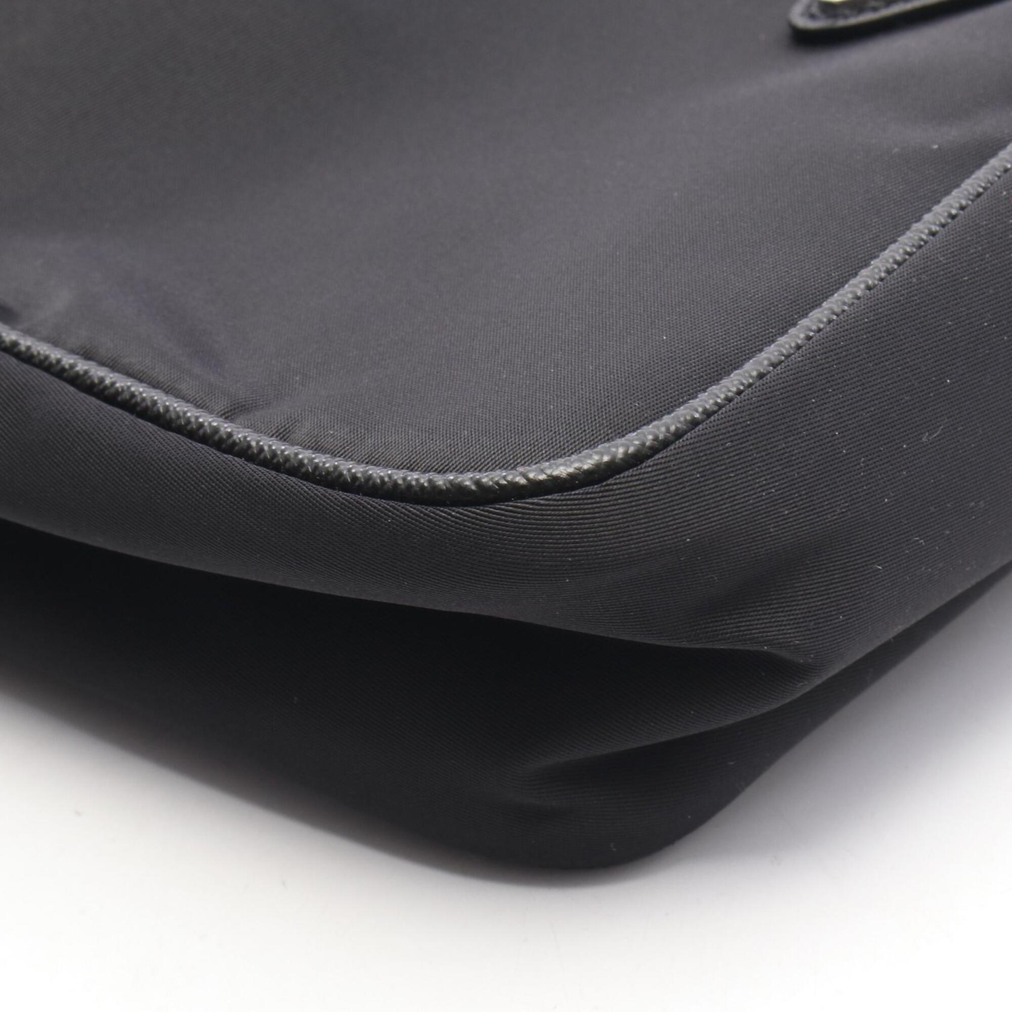 Prada Black Nylon Leather Handbag Shoulder Bag (Pre-Owned)