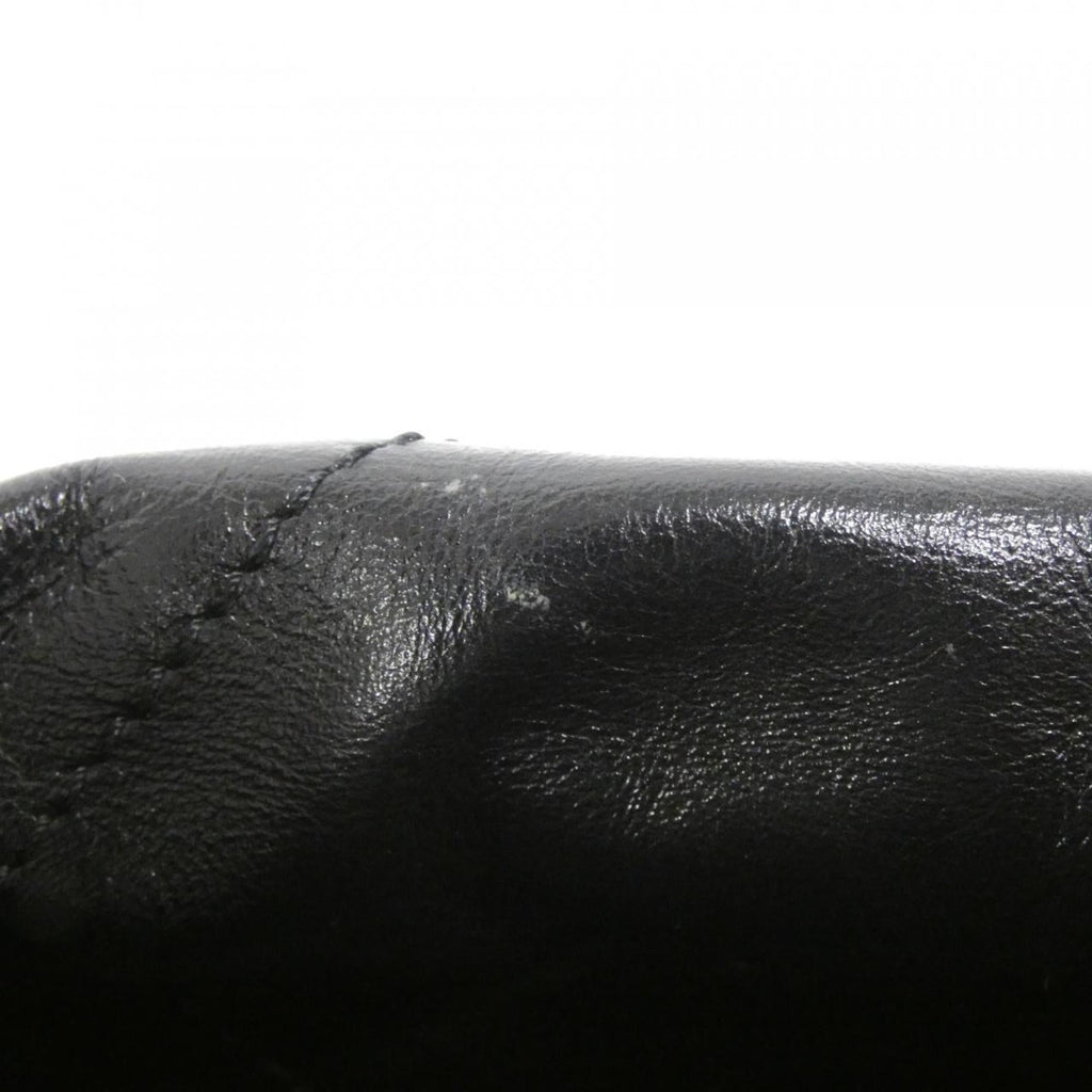 Chanel Black Leather Handbag (Pre-Owned)