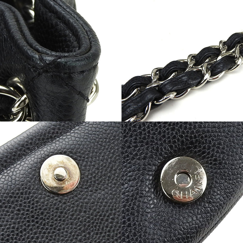 Chanel Black Grained Calfskin Shoulder Bag (Pre-Owned)