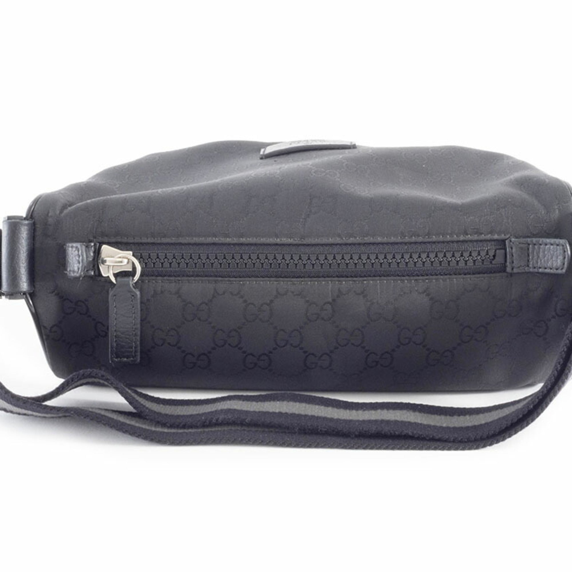 Gucci Black Nylon Pochette Shoulder Bag Sling Bag (Pre-Owned)