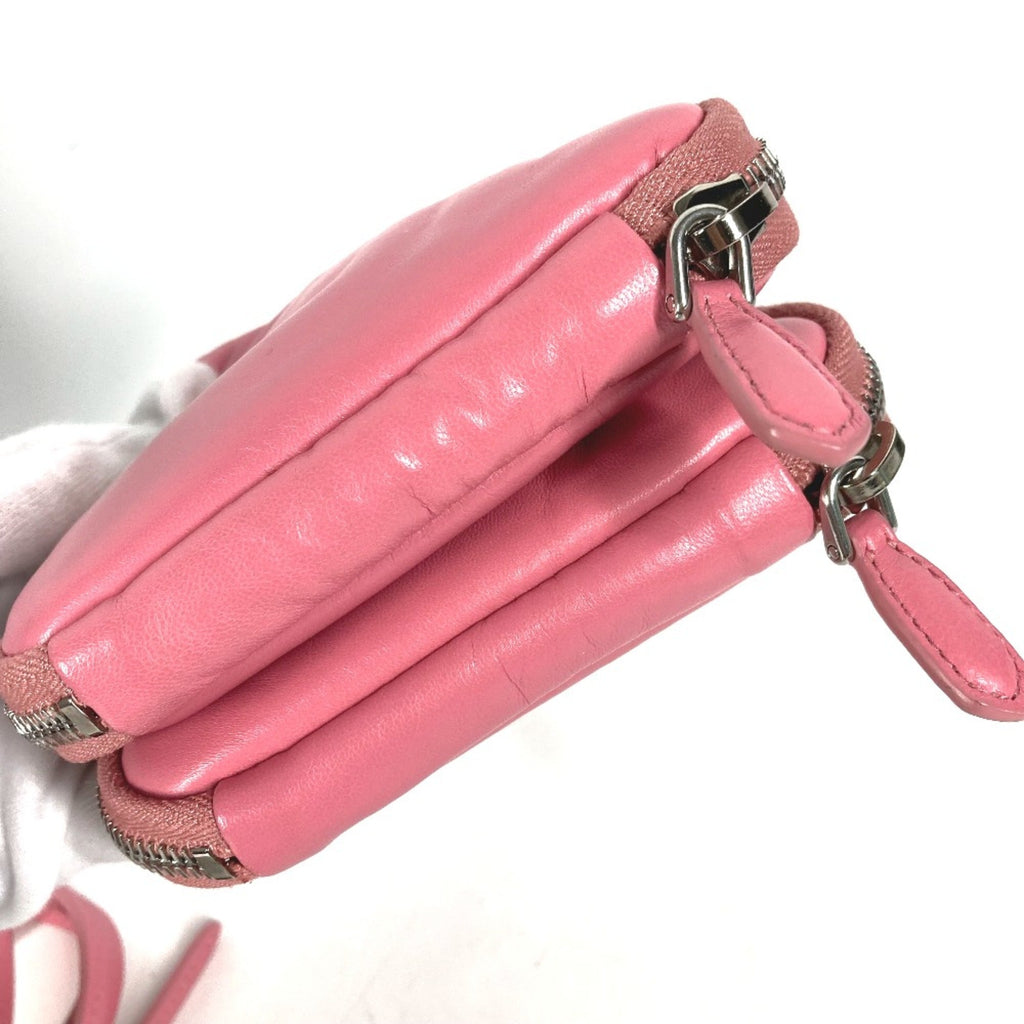 Prada Pink Leather Shoulder Bag (Pre-Owned)