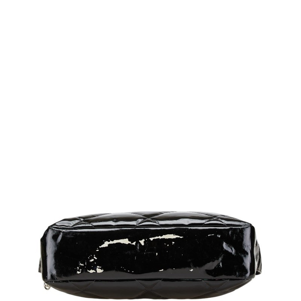 Chanel Black Patent Leather Shoulder Bag (Pre-Owned)