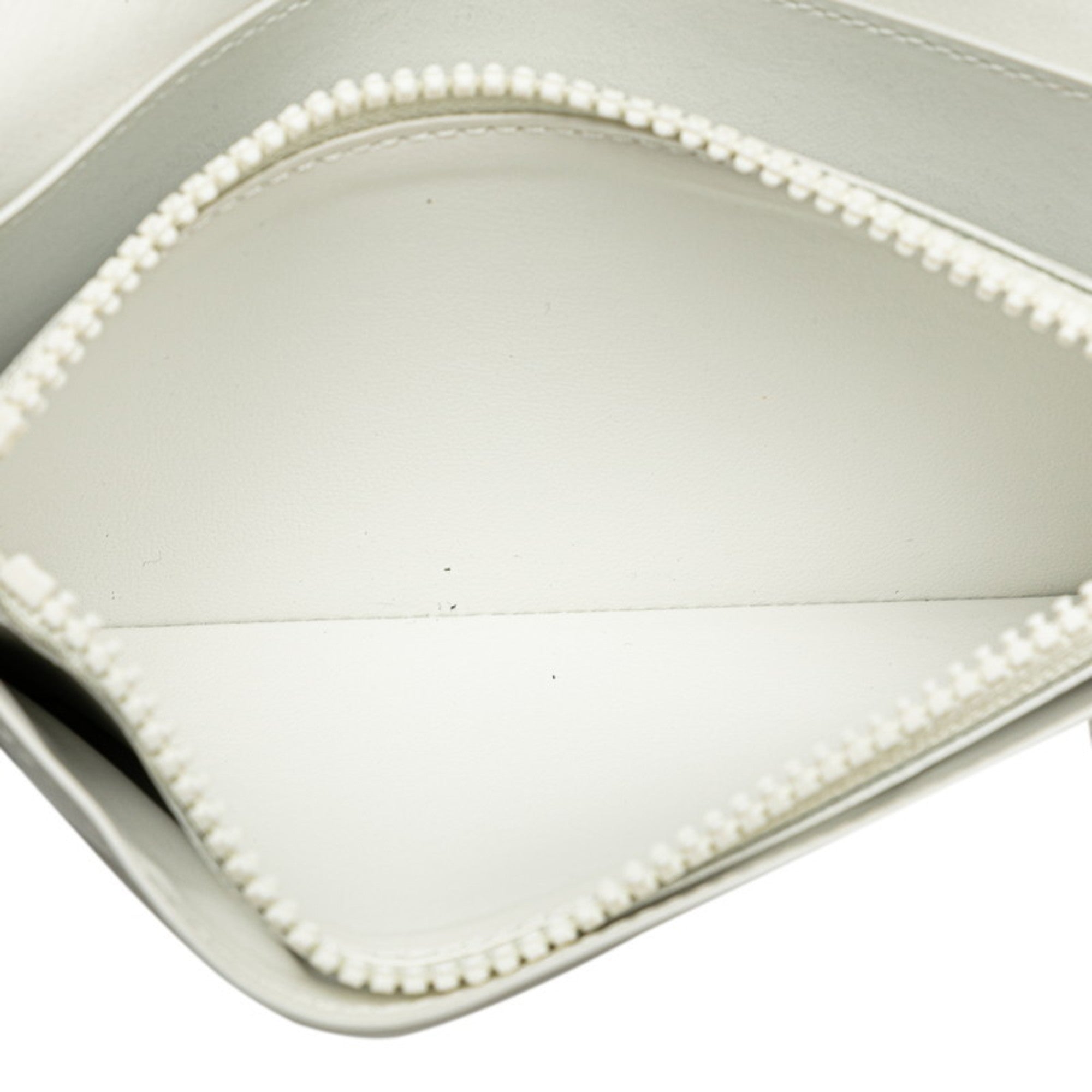 Louis Vuitton White Leather Long Wallet (Bi-Fold) (Pre-Owned)