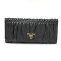 Prada Black Leather Long Wallet (Bi-Fold) (Pre-Owned)