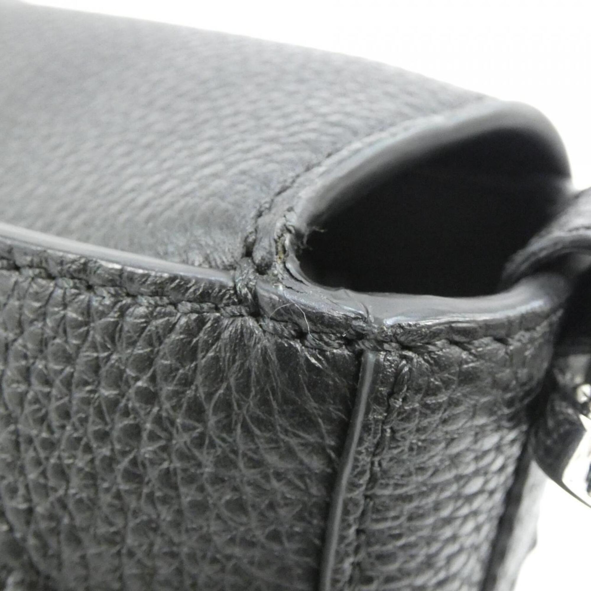 Fendi Black Leather Shoulder Bag (Pre-Owned)