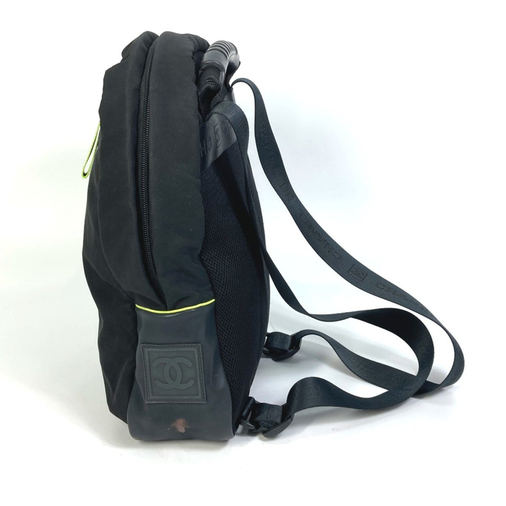 Chanel Black Cloth Backpack (Pre-Owned)