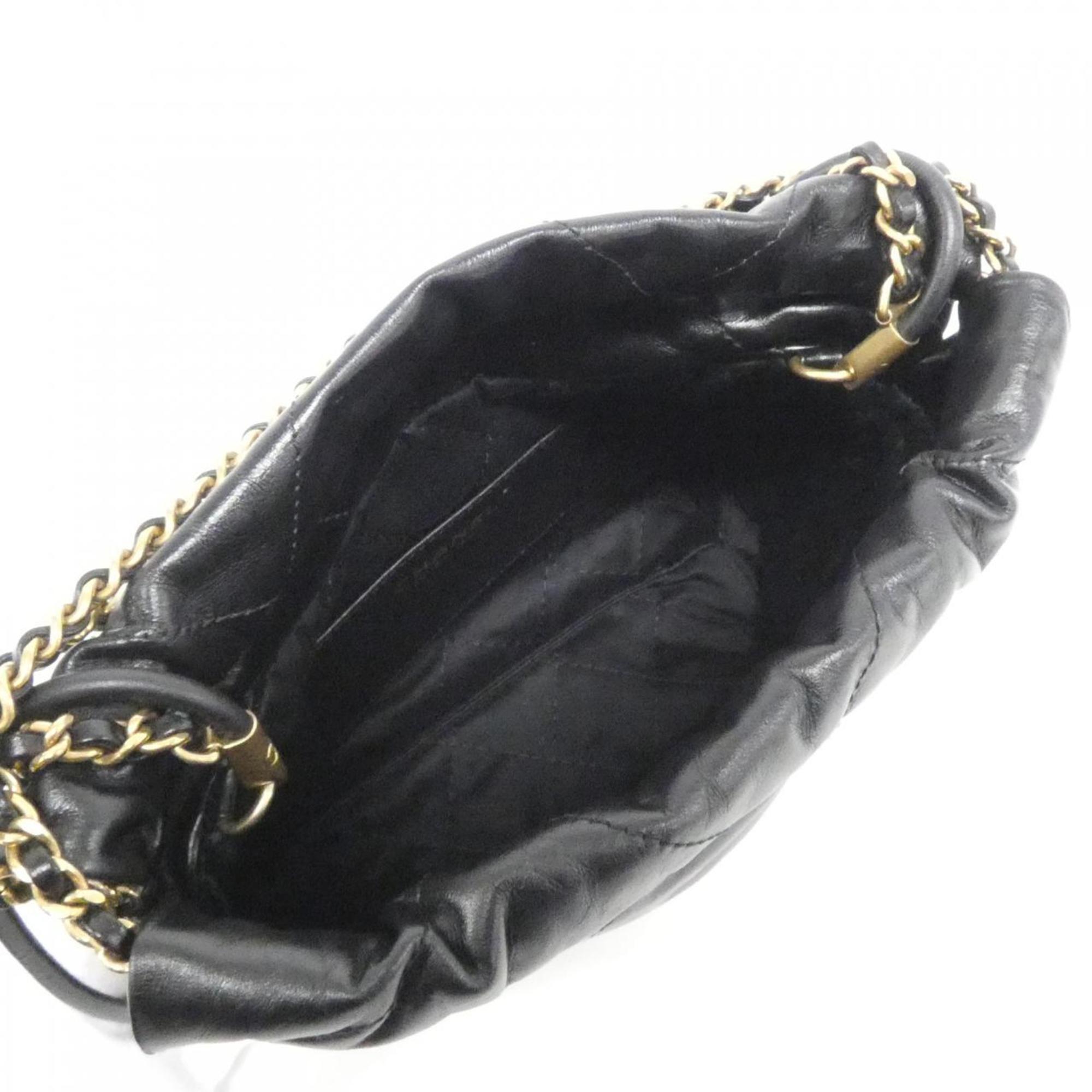 Chanel Black Leather Handbag (Pre-Owned)