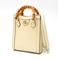 Gucci White Leather Shoulder Bag Tote Bag (Pre-Owned)