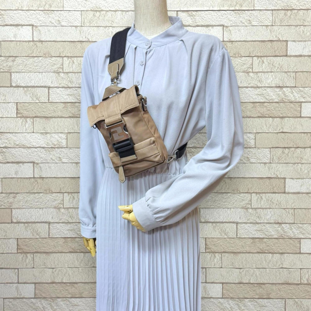 Fendi Brown Nylon Shoulder Bag (Pre-Owned)