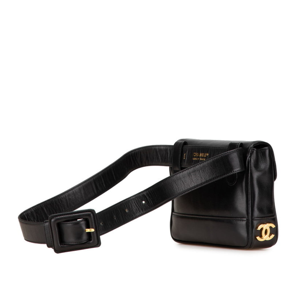 Chanel Black Leather Fanny Pack Shoulder Bag (Pre-Owned)