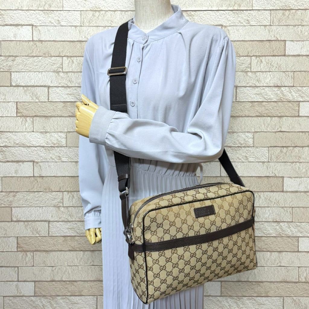 Gucci Gg Canvas Beige Brown Gg Canvas Shoulder Bag (Pre-Owned)