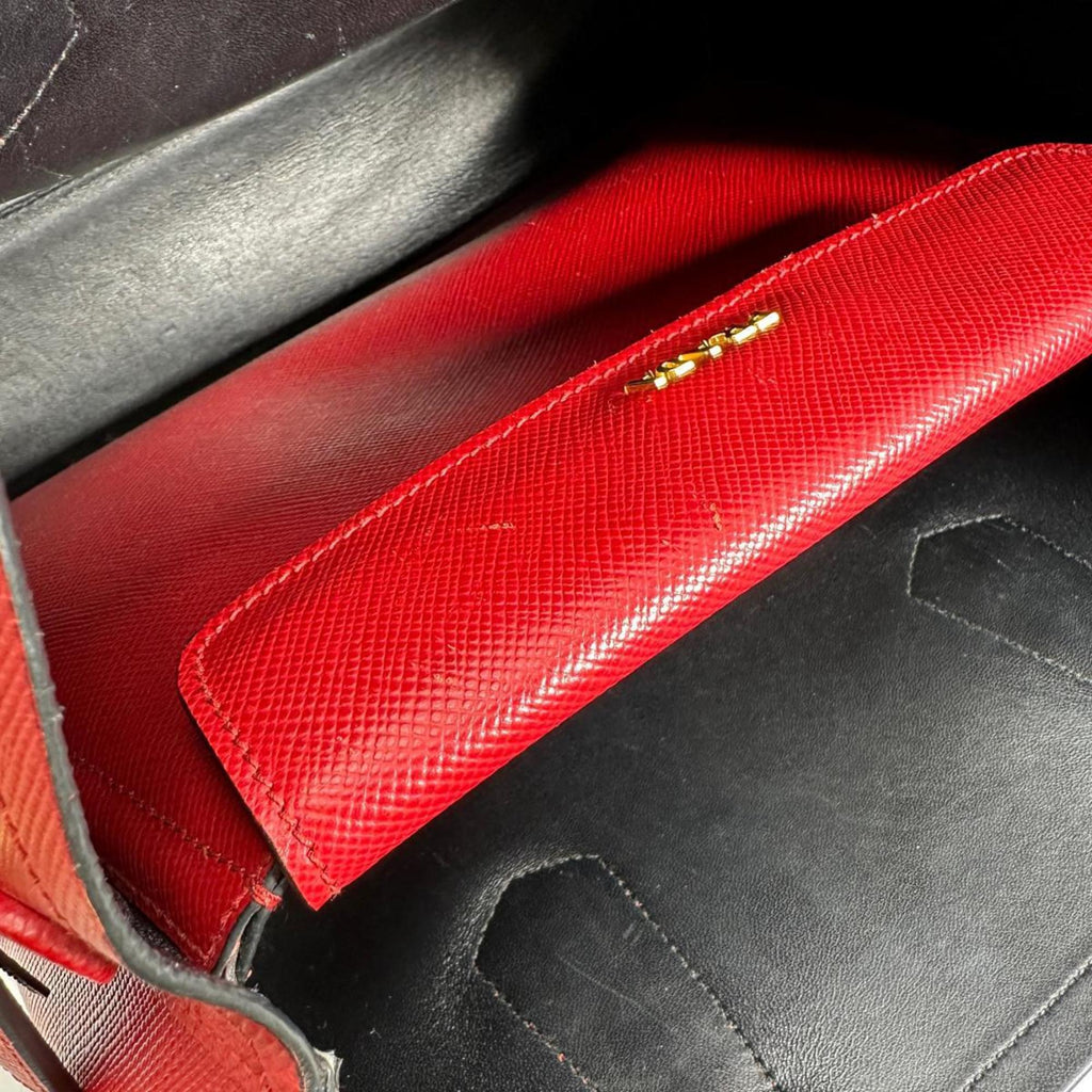 Prada Red Color Leather Handbag Shoulder Bag (Pre-Owned)