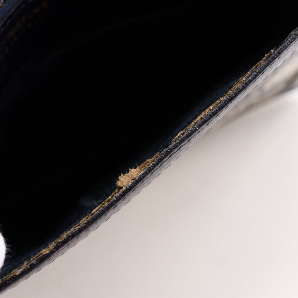 Gucci Navy Gg Supreme Pouch (Pre-Owned)