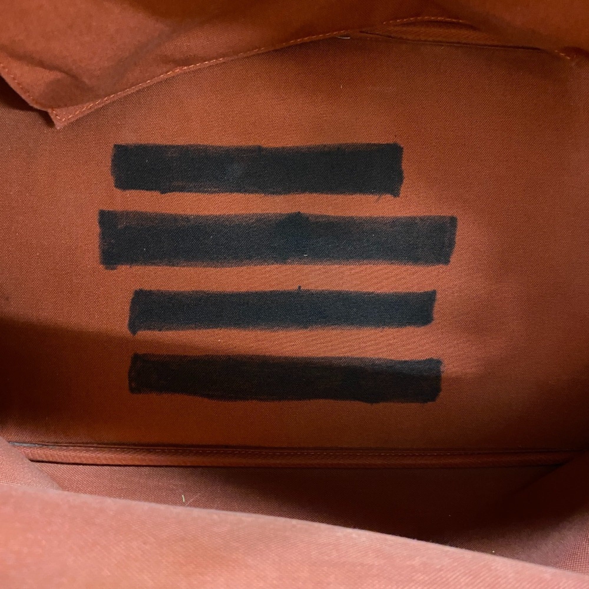 Louis Vuitton Damier Brown Red Color Leather Handbag (Pre-Owned)