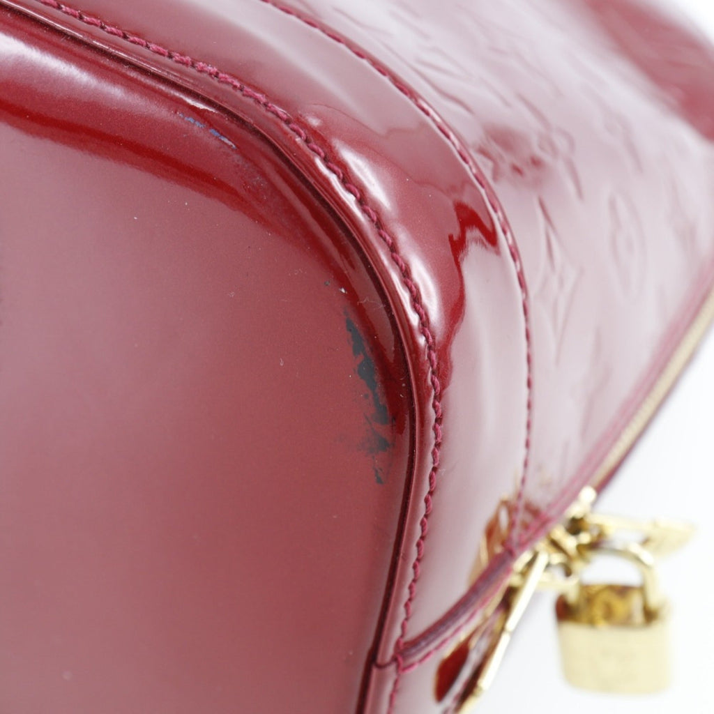 Louis Vuitton Pomme D'amour Red Color Monogram Vernis Handbag (Pre-Owned)