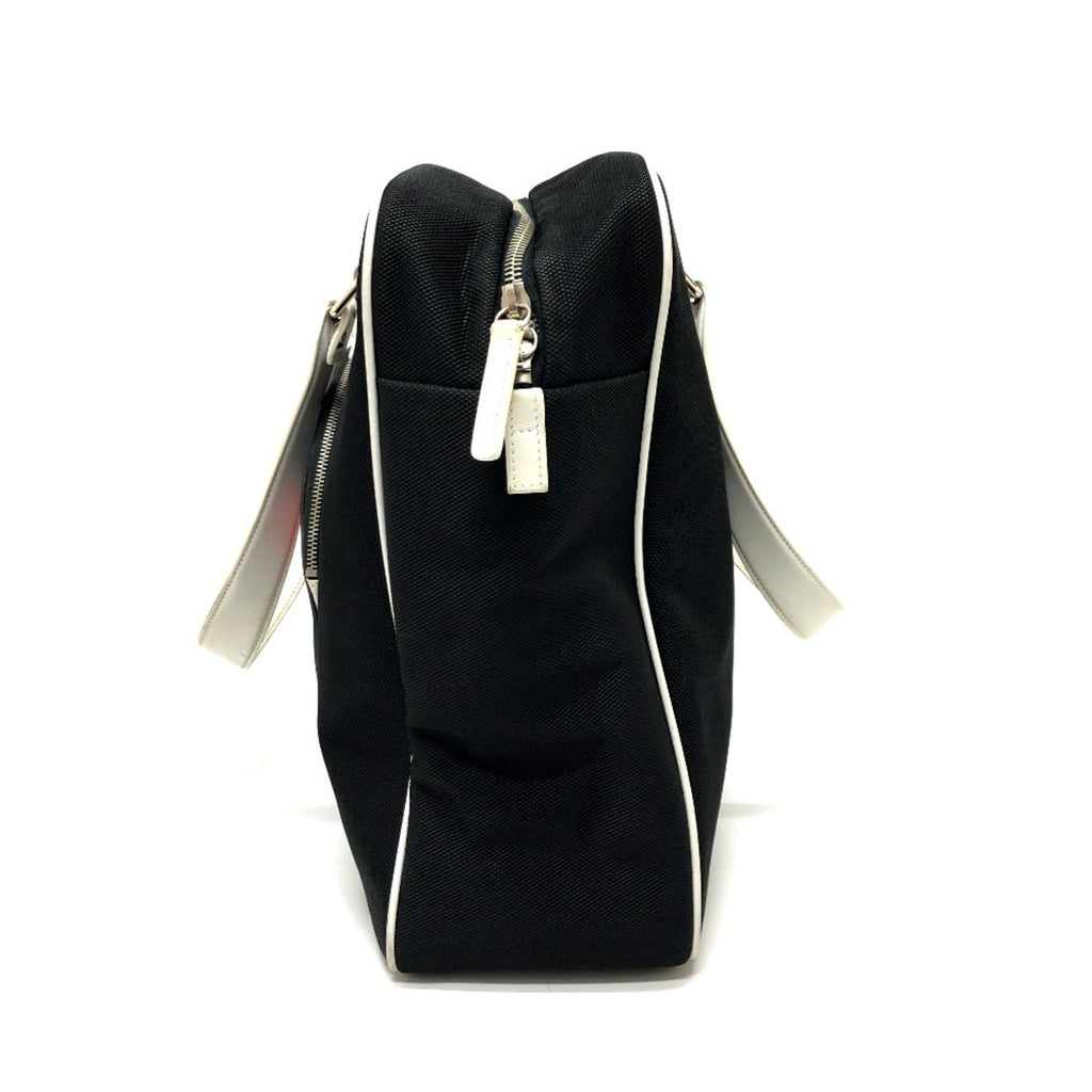 Chanel Black Cloth Shoulder Bag (Pre-Owned)