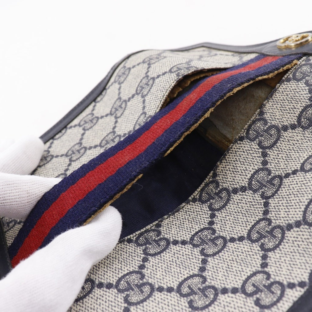 Gucci Navy Gg Supreme Pouch (Pre-Owned)