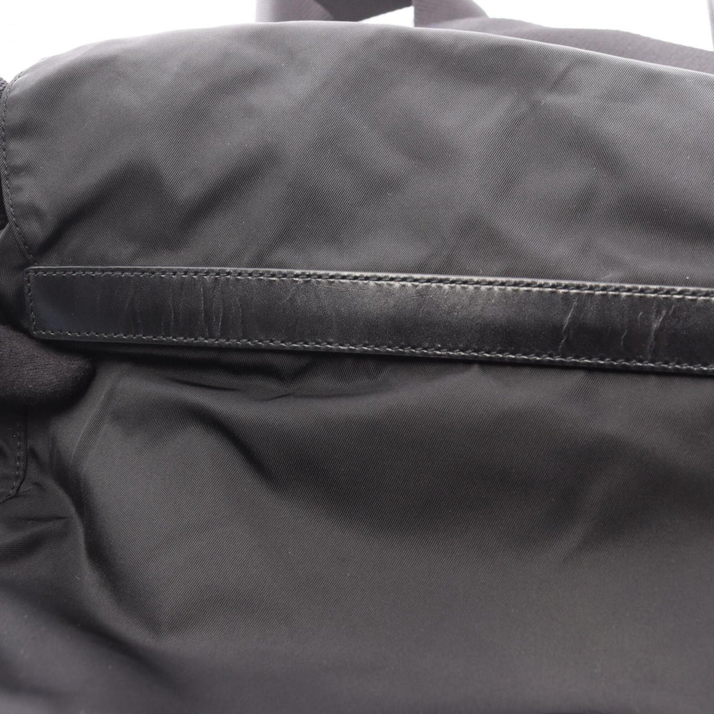 Prada Black Nylon Saffiano Triangle Handbag Shoulder Bag (Pre-Owned)