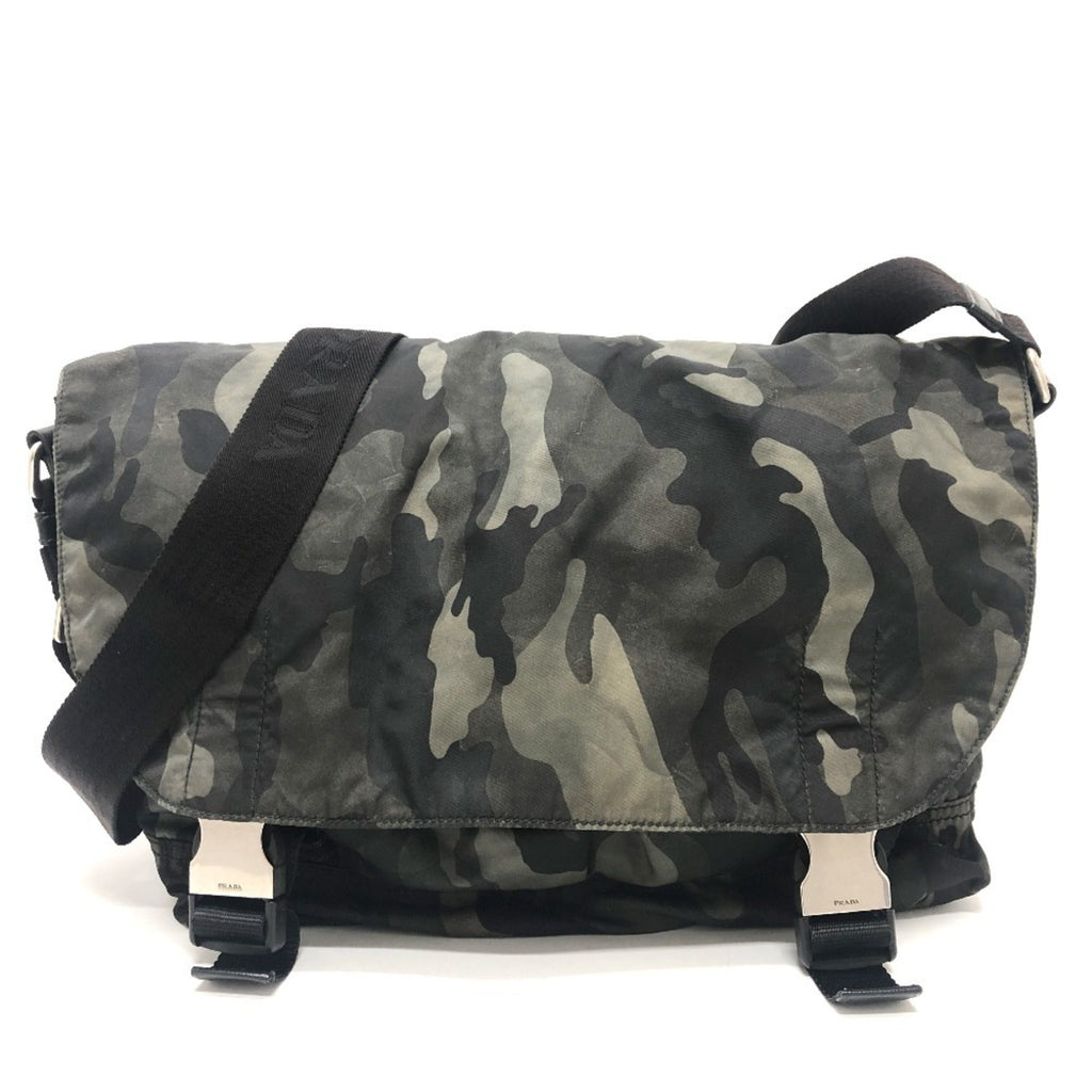 Prada Green Nylon Shoulder Bag (Pre-Owned)