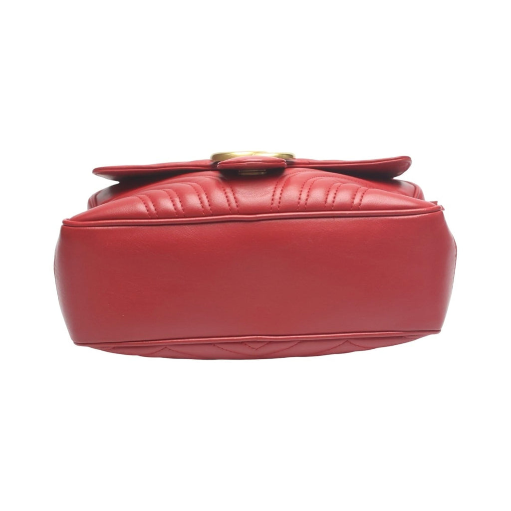 Gucci Red Color Leather Fanny Pack Sling Bag (Pre-Owned)