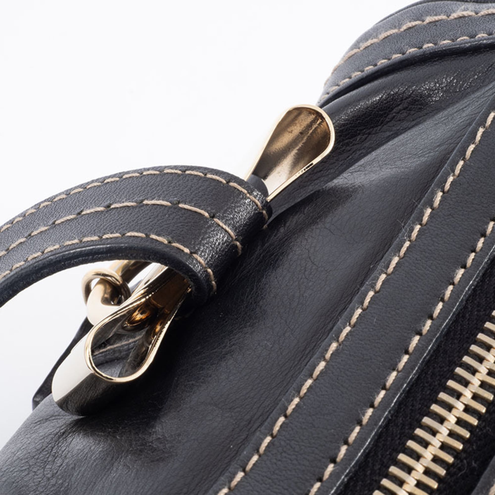 Gucci Hysteria Black Leather Boston Bag (Pre-Owned)