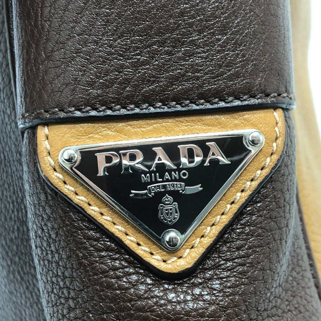 Prada Beige Brown Leather Shoulder Bag (Pre-Owned)