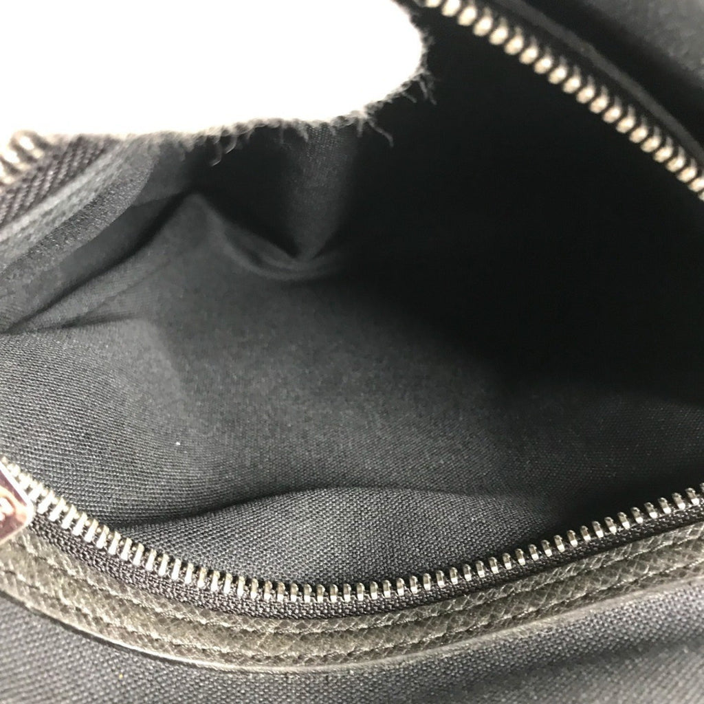 Louis Vuitton Ardoise Black Taiga Leather Leather Messenger Bag Shoulder Bag (Pre-Owned)