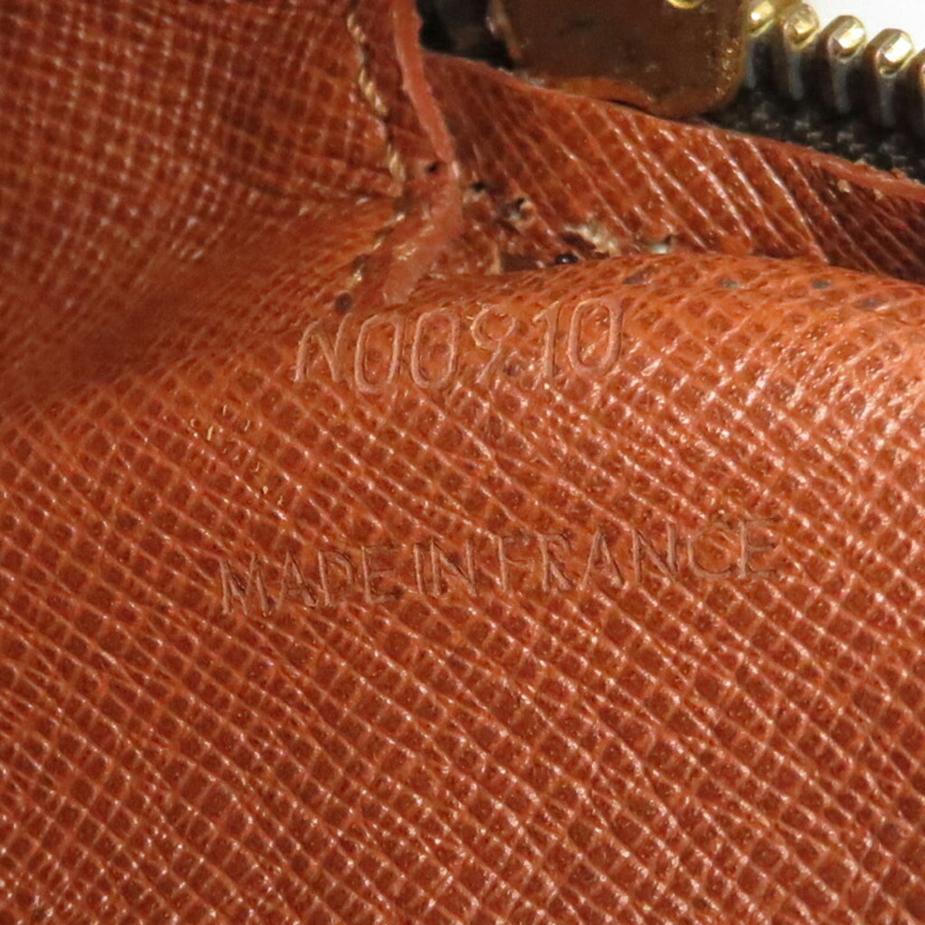 Louis Vuitton Brown Monogram Shoulder Bag (Pre-Owned)