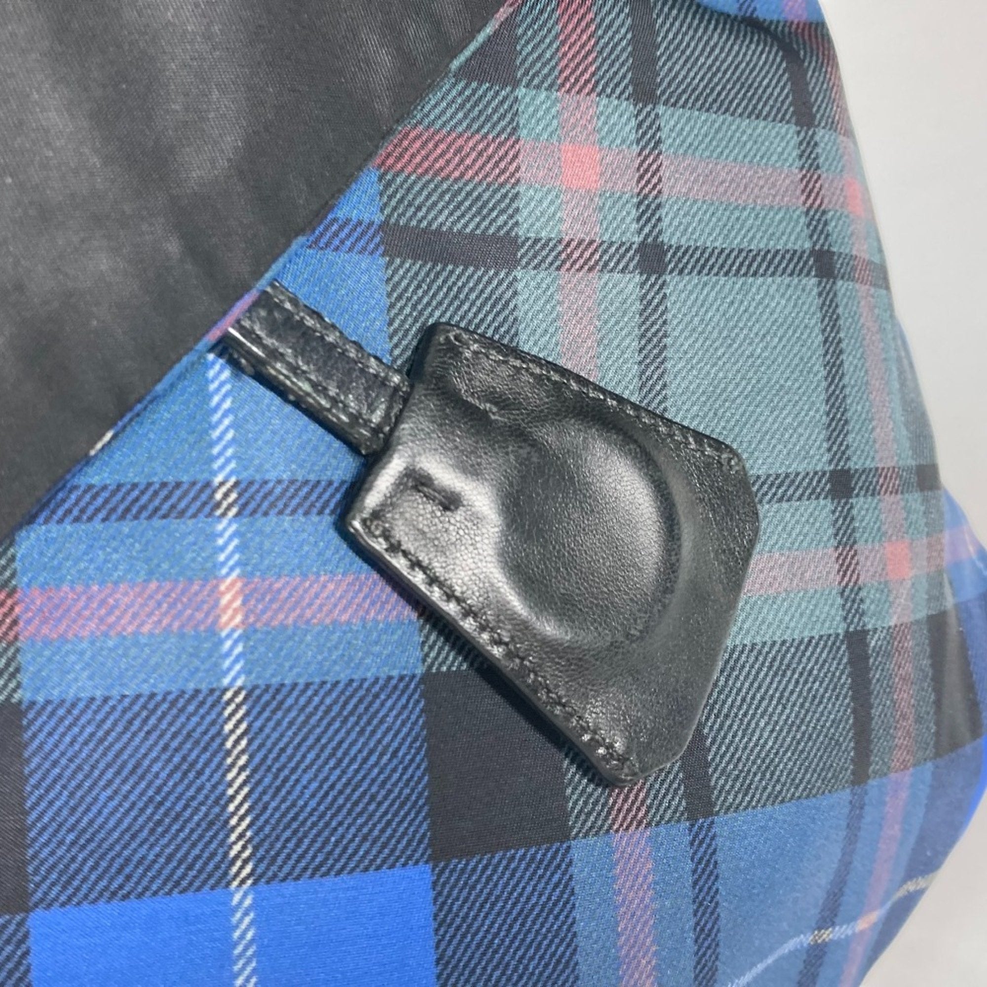 Prada Black Cloth Shoulder Bag (Pre-Owned)
