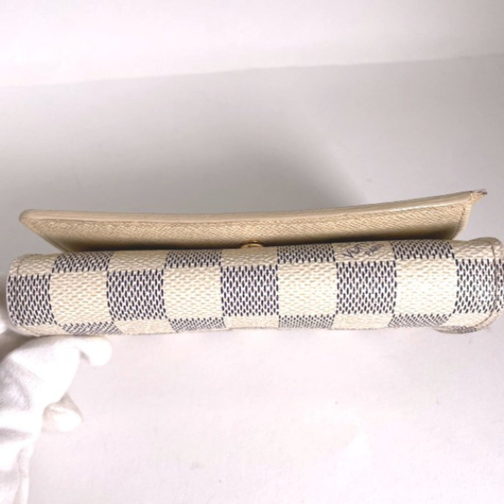 Louis Vuitton Wallet (Bi-Fold) (Pre-Owned)