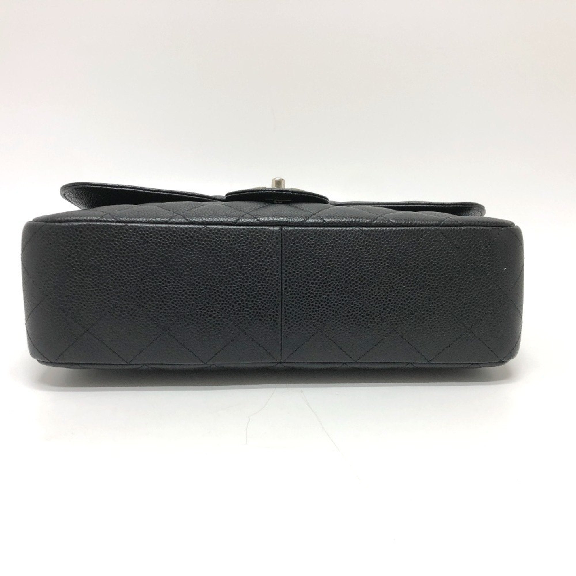 Chanel Black Grained Calfskin Shoulder Bag (Pre-Owned)
