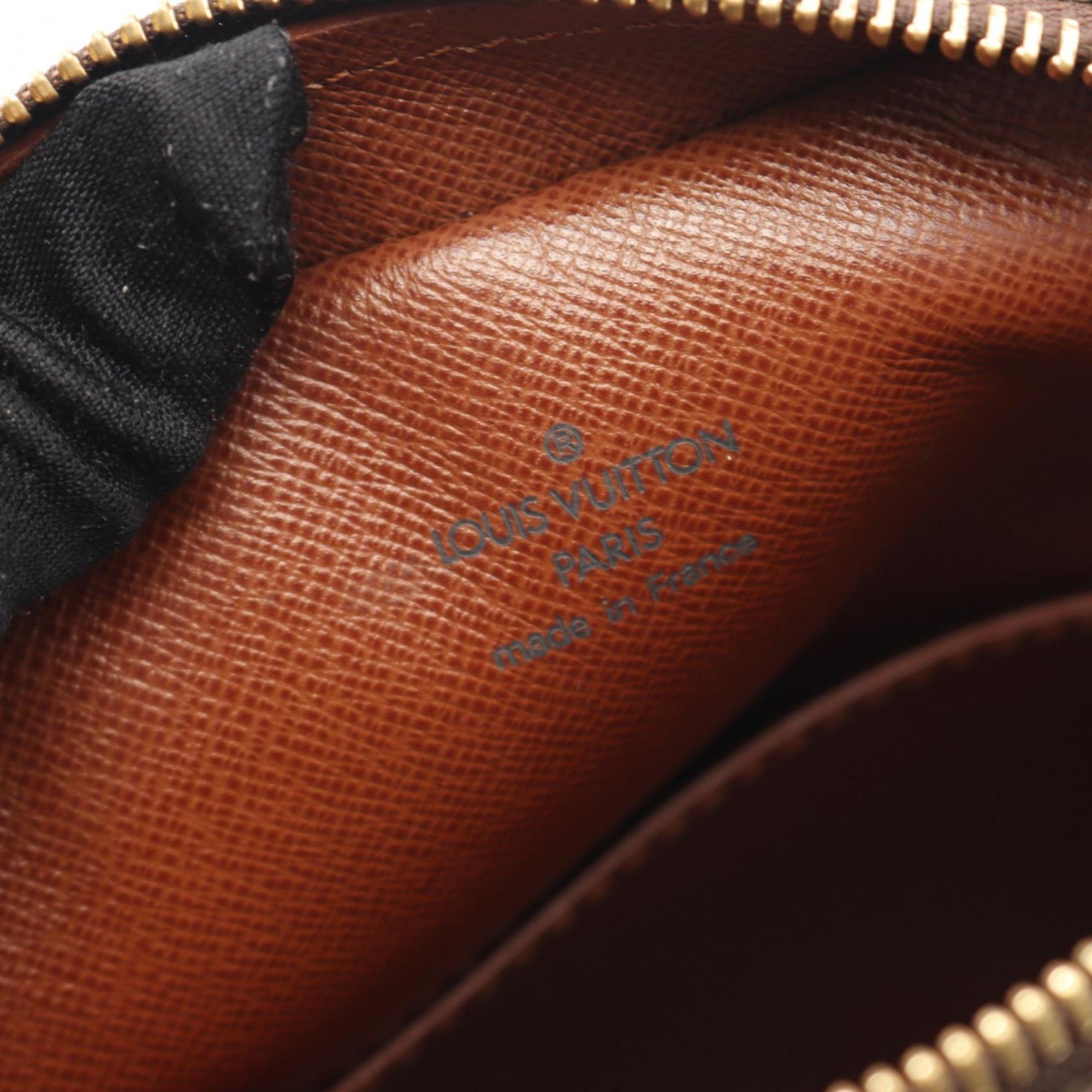 Louis Vuitton Brown Monogram Monogram Shoulder Bag (Pre-Owned)