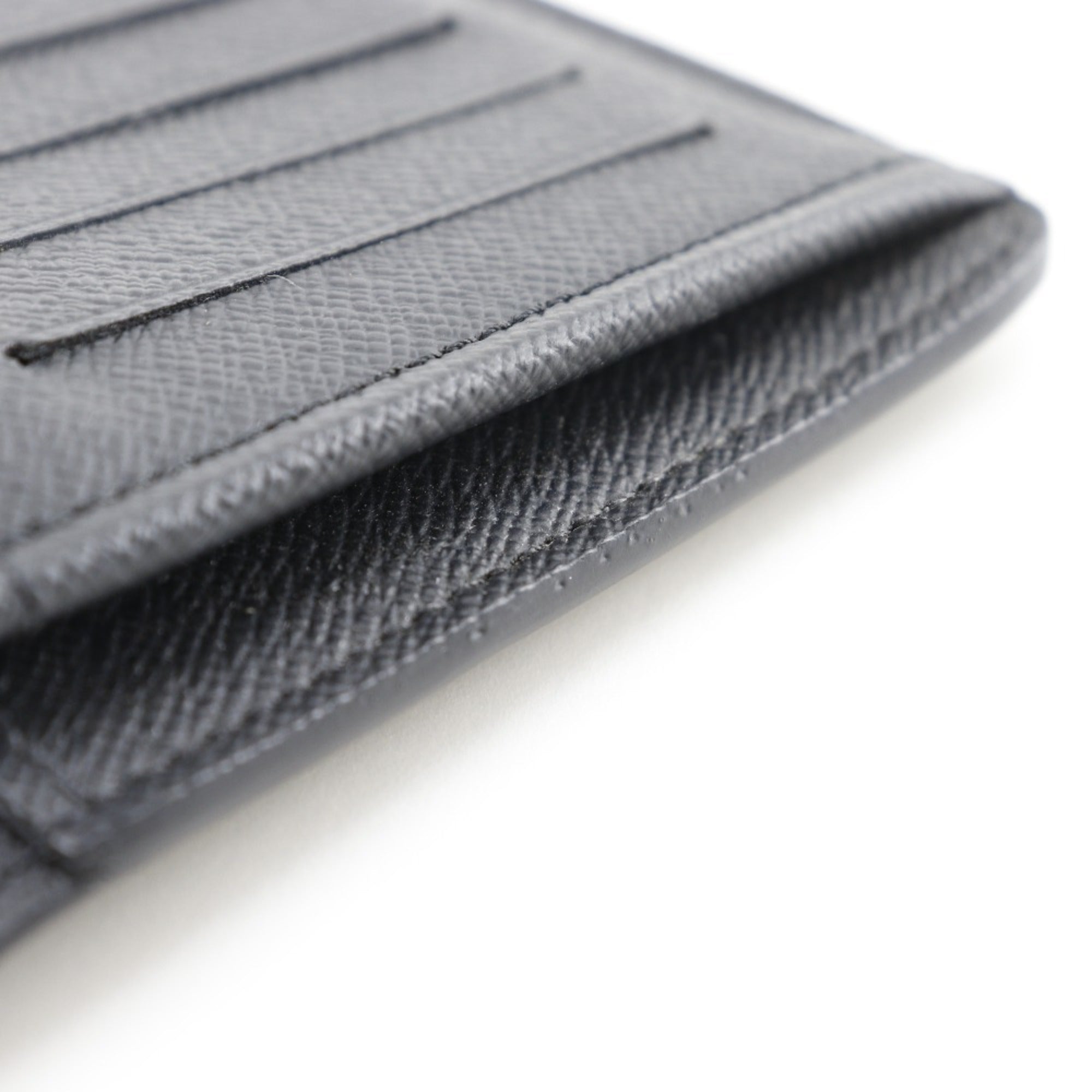 Louis Vuitton Taiga Black Noir Taiga Leather Long Wallet (Bi-Fold) (Pre-Owned)