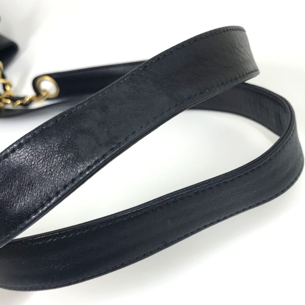 Chanel Navy Leather Shoulder Bag (Pre-Owned)