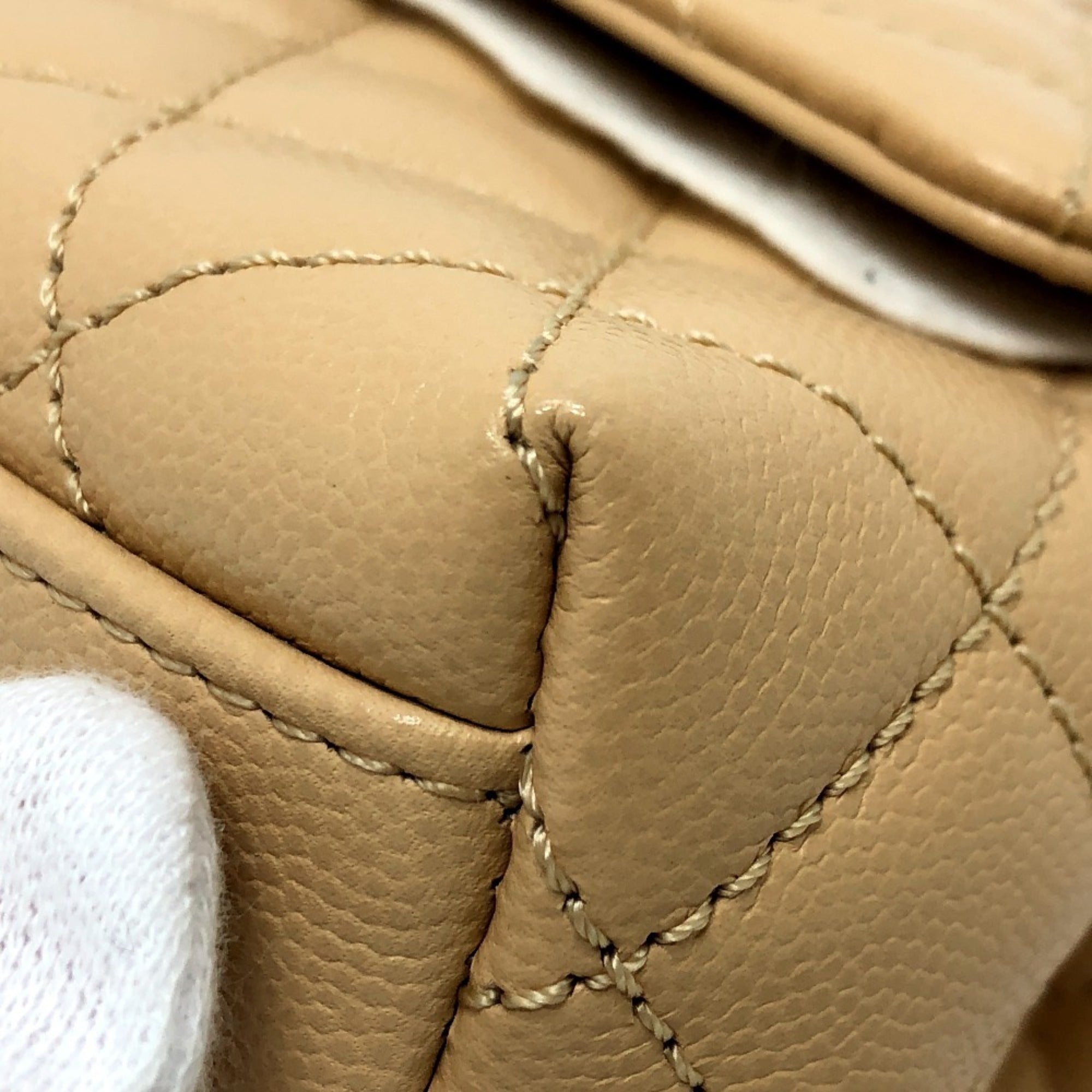 Chanel Beige Grained Calfskin Handbag Shoulder Bag (Pre-Owned)
