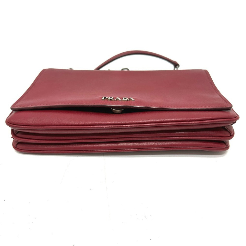 Prada Red Color Leather Shoulder Bag (Pre-Owned)
