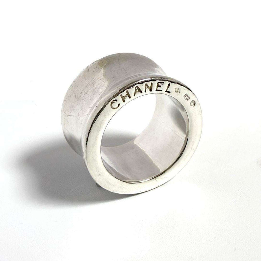 Chanel Silver Silver 925 Band Ring (Pre-Owned)