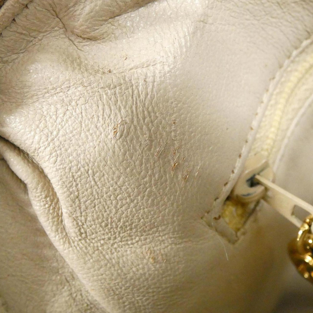 Chanel Beige Grained Calfskin Shoulder Bag (Pre-Owned)