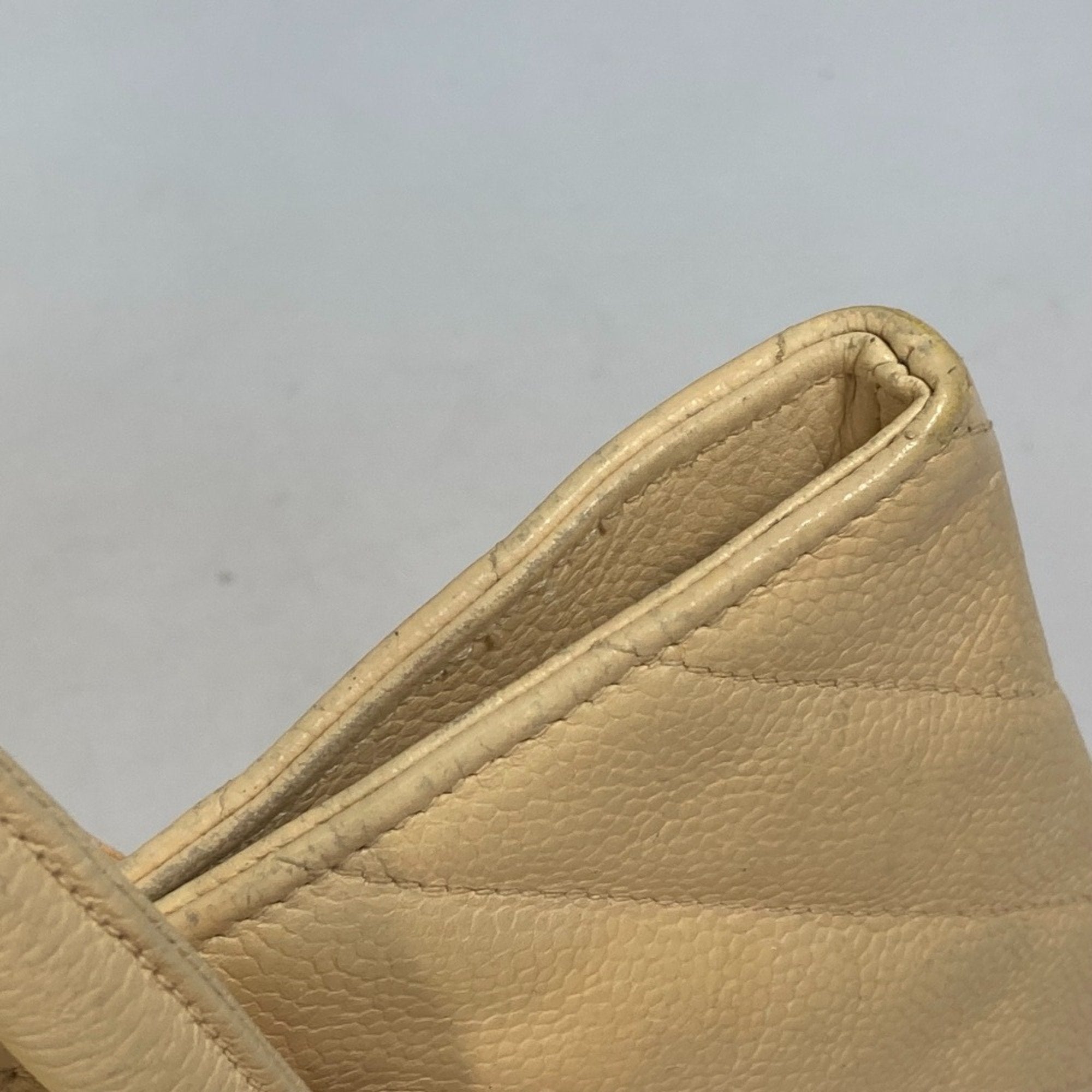 Chanel Yellow Leather Shoulder Bag (Pre-Owned)