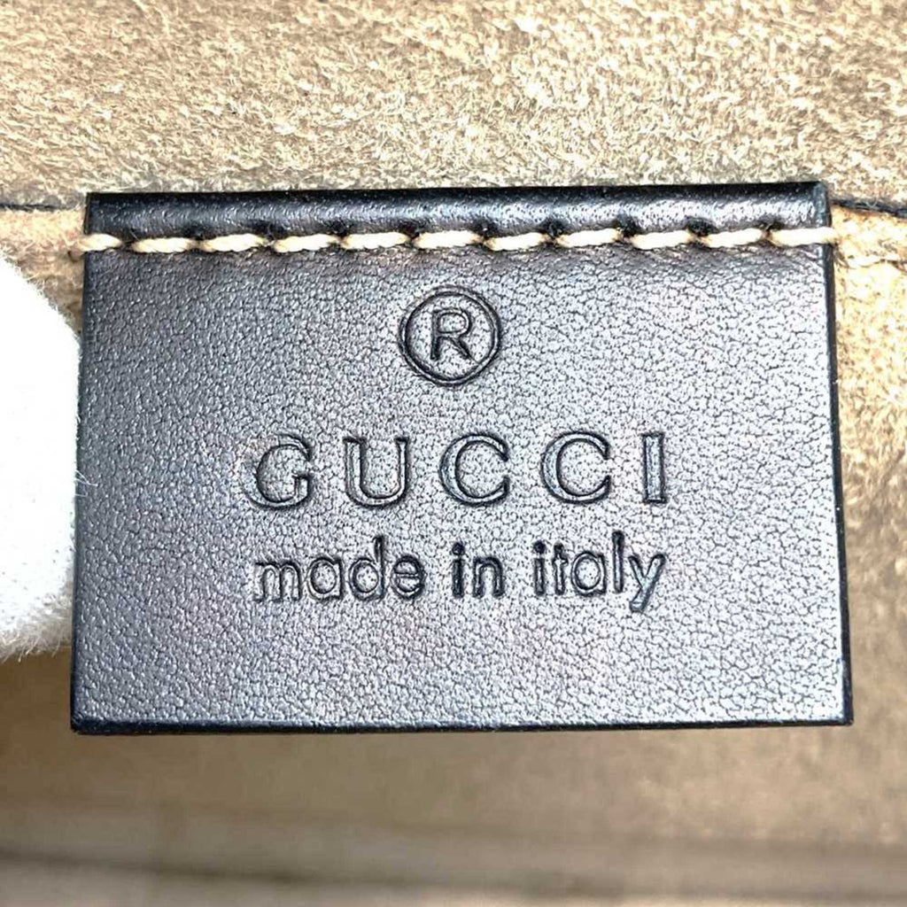 Gucci Sherry Line Black Leather Shoulder Bag (Pre-Owned)