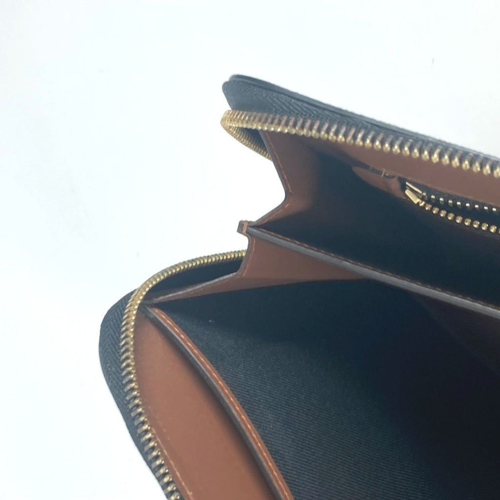 Burberry Brown Leather Canvas Clutch Bag Pouch (Pre-Owned)