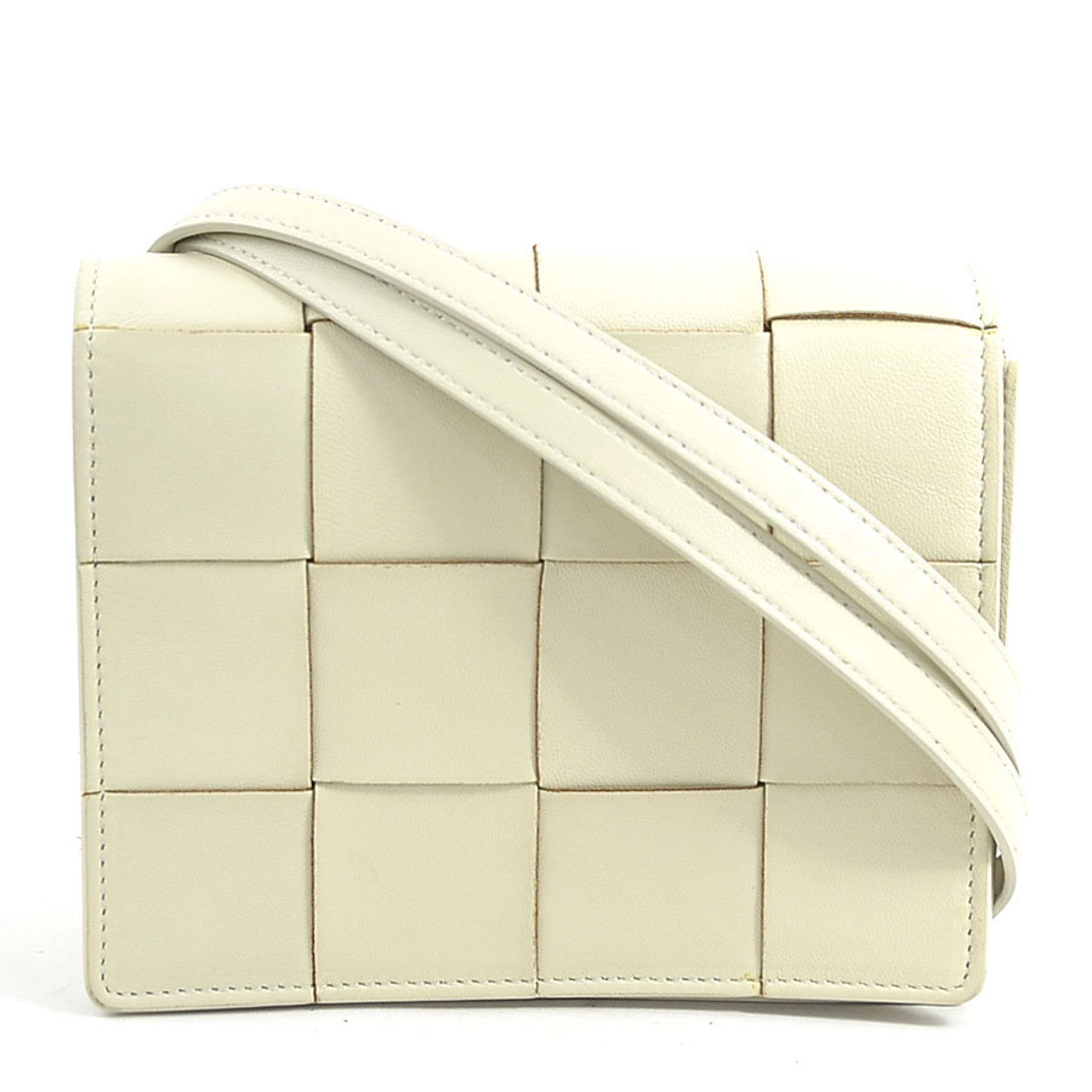 Bottega Veneta Ivory Leather Shoulder Bag (Pre-Owned)