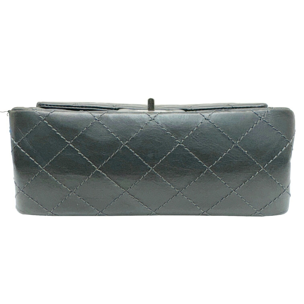 Chanel Dark Gray Leather Shoulder Bag (Pre-Owned)