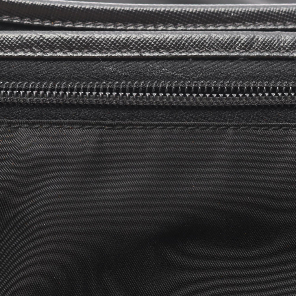 Prada Black Nylon Handbag Shoulder Bag (Pre-Owned)