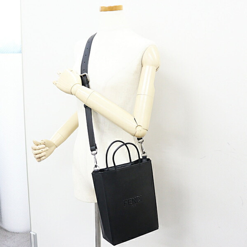 Fendi Black Leather Handbag Shopping Bag Shoulder Bag (Pre-Owned)