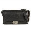 Chanel Black Leather Shoulder Bag (Pre-Owned)