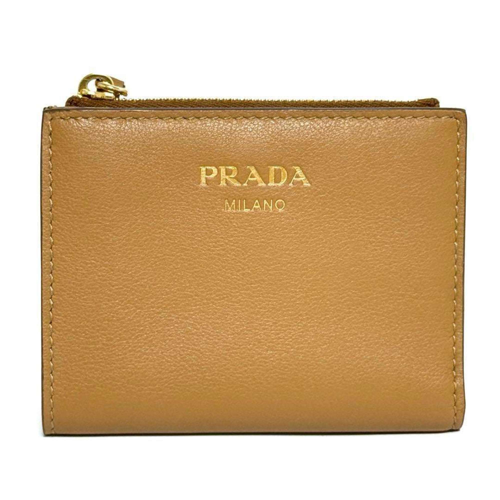 Prada Leather Wallet (Bi-Fold) (Pre-Owned)