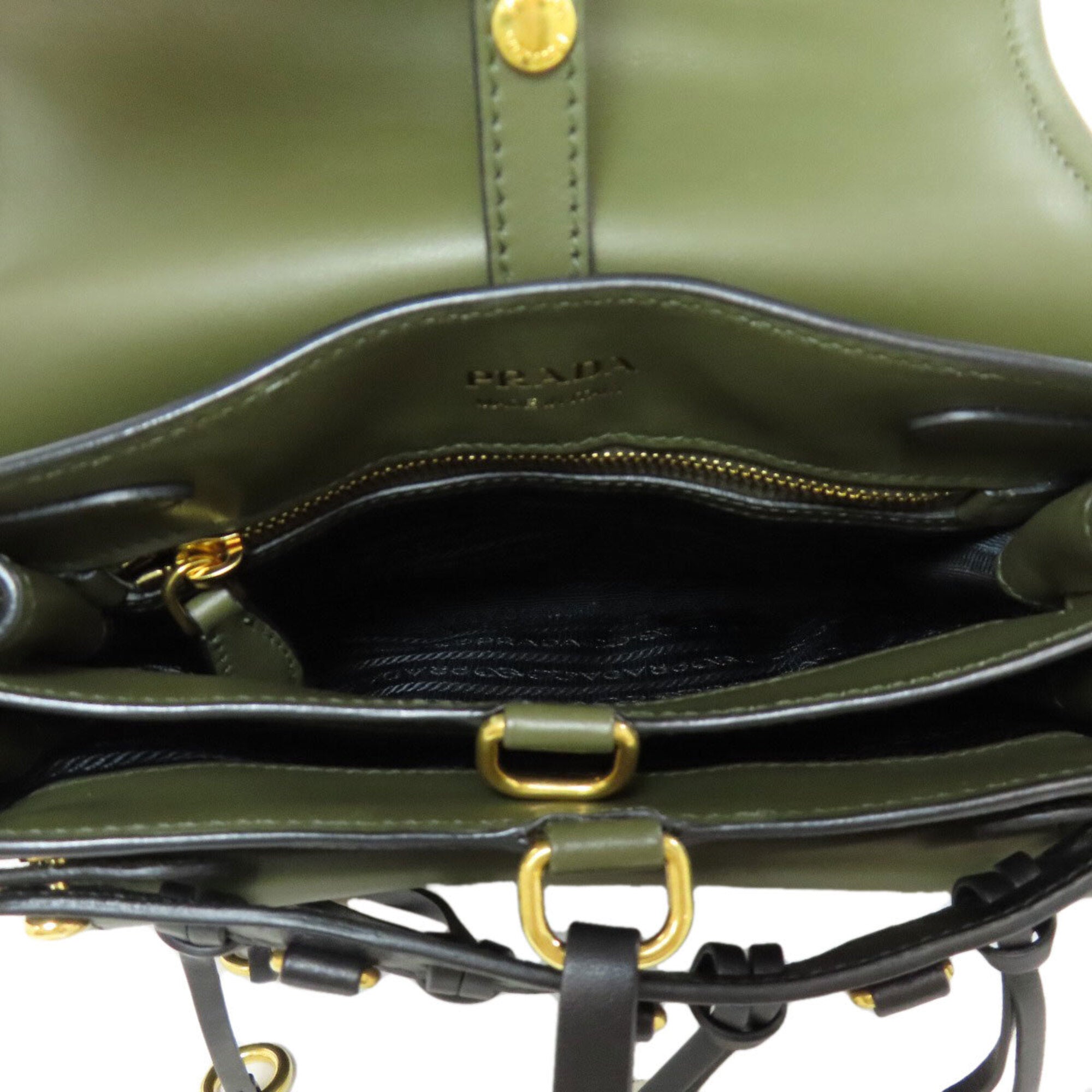 Prada Khaki Leather Shoulder Bag (Pre-Owned)