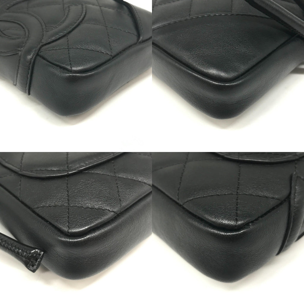Chanel Black Leather Pochette Shoulder Bag (Pre-Owned)