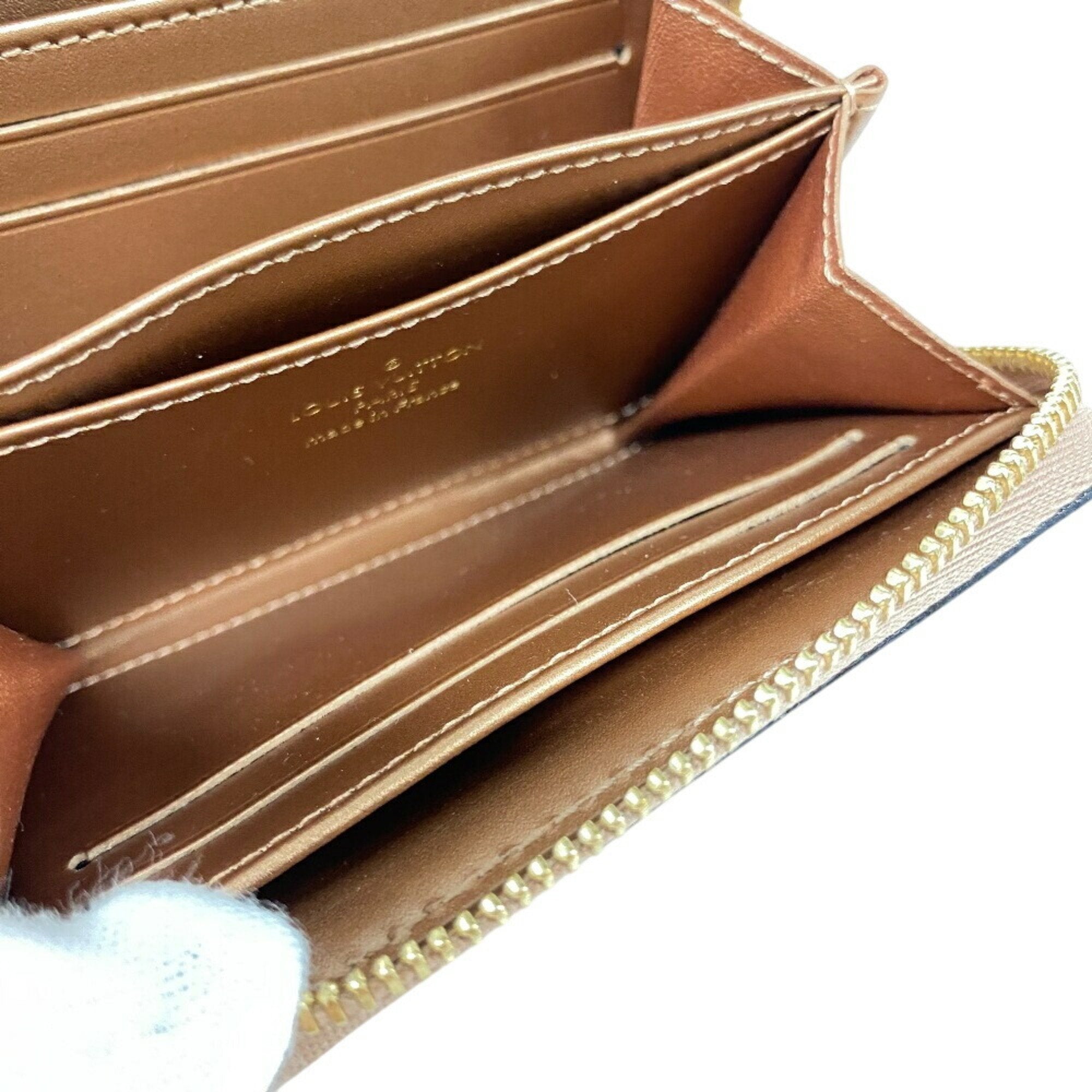 Louis Vuitton Monogram Vernis Beige Monogram Vernis Coin Purse/Coin Case (Pre-Owned)